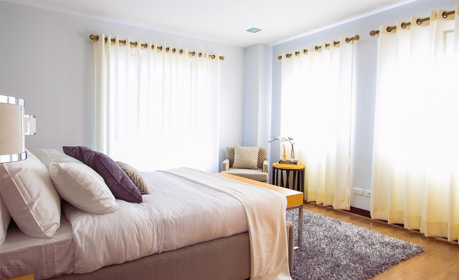 Tips to choose the best window treatment according to your budget