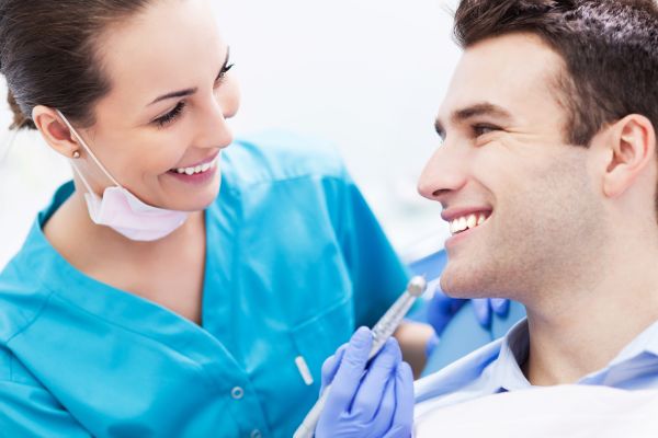 Smile Safely —Emergency Dental Care Tips 